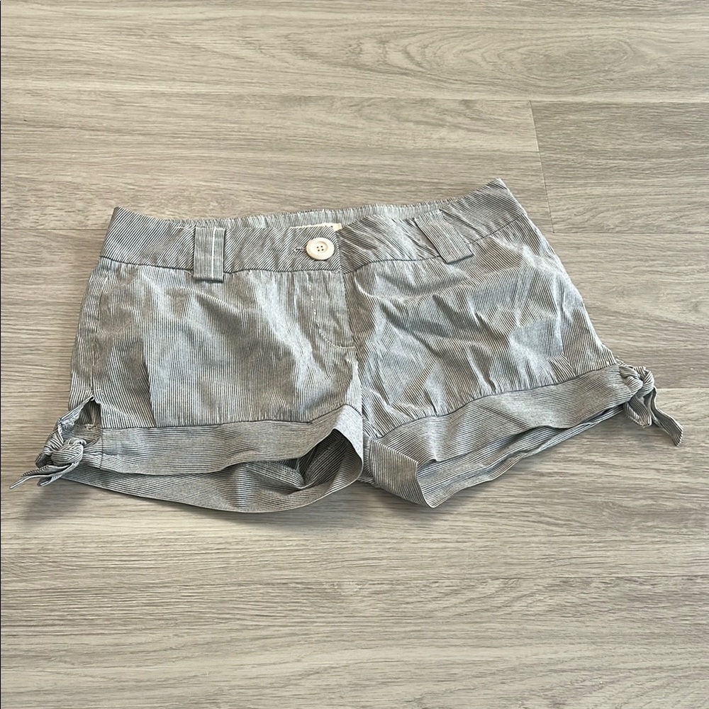 Forever 21 Gray High Waist Shorts with Bow Detail